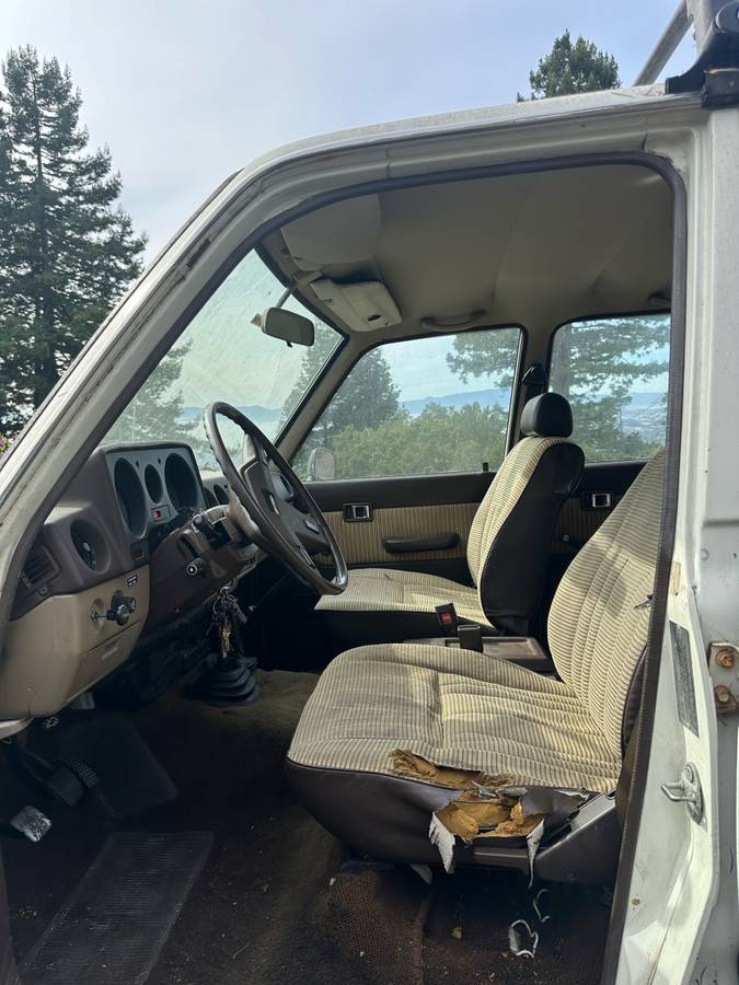 Toyota-landcruiser-1982-8