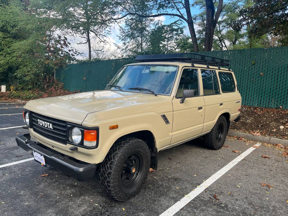 Toyota-landcruiser-1986-3