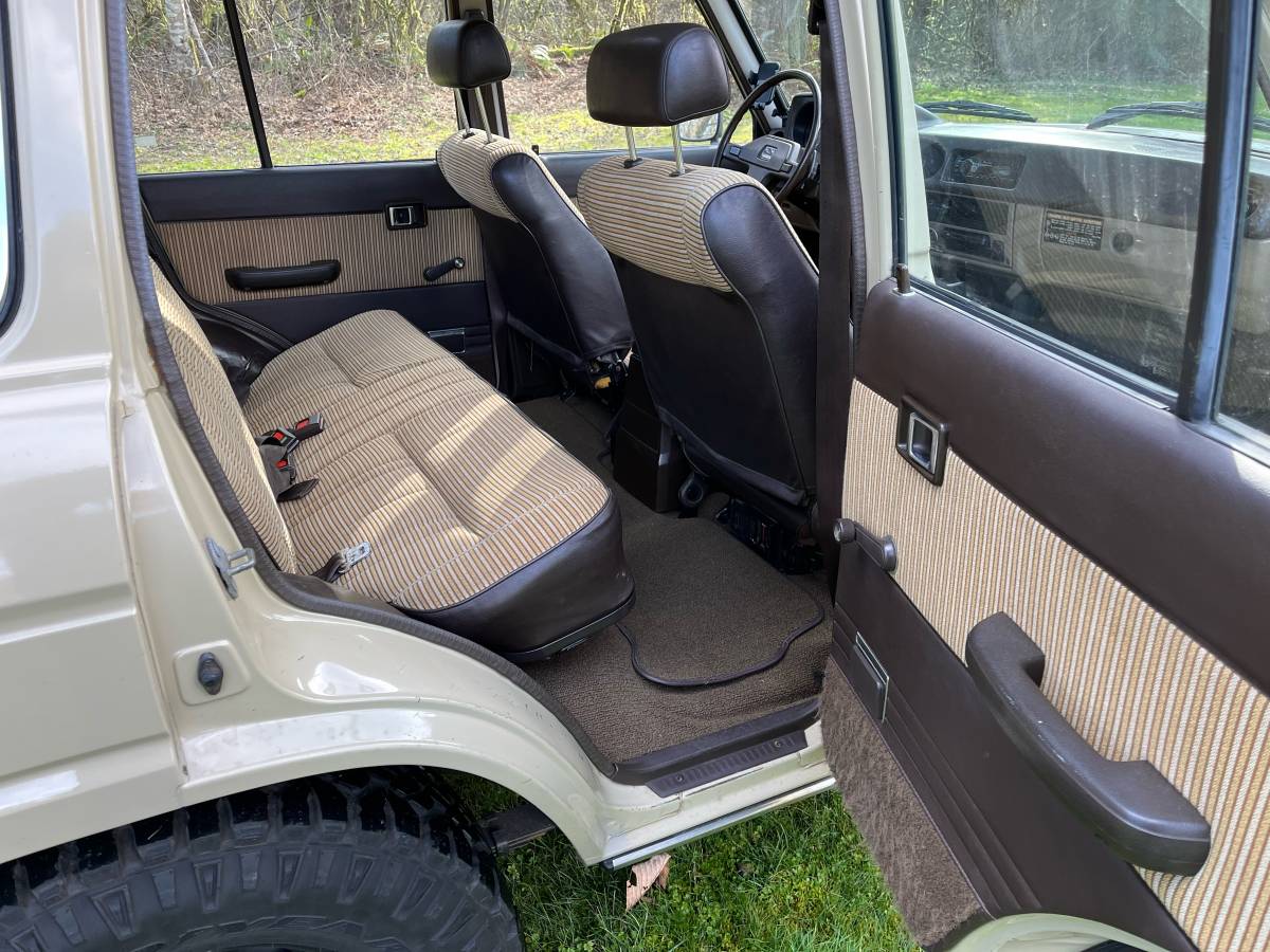 Toyota-landcruiser-1986-8