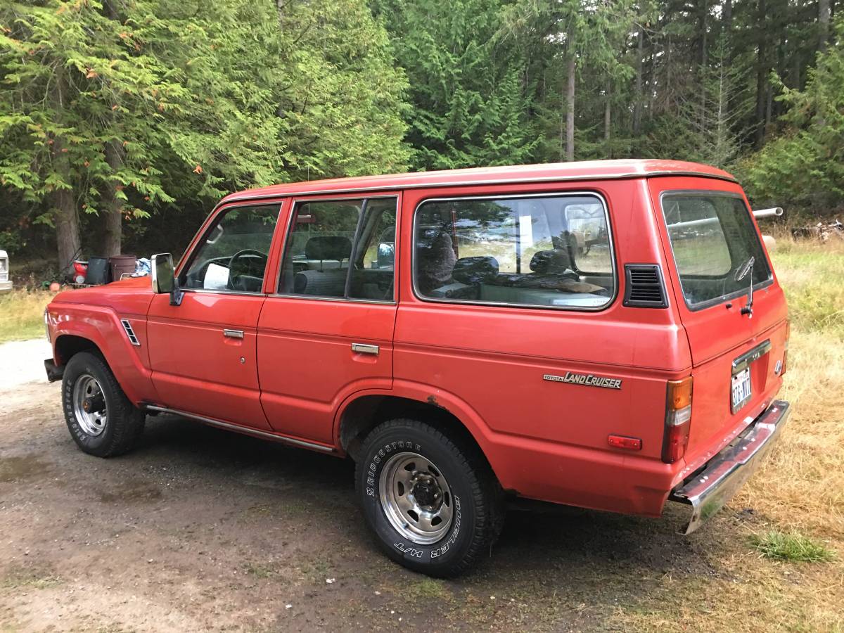 Toyota-landcruiser-1988-fj-62-1986-red