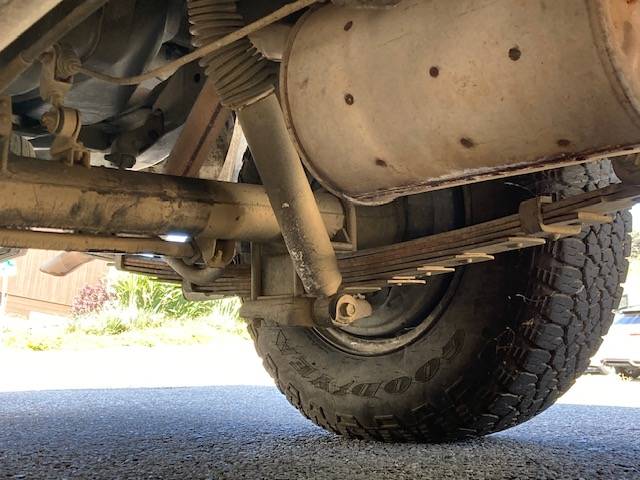 Toyota-landcruiser-1990-grey-11