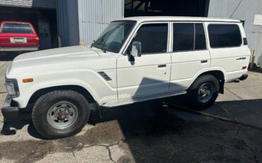Toyota-landcruiser-1990-white-7