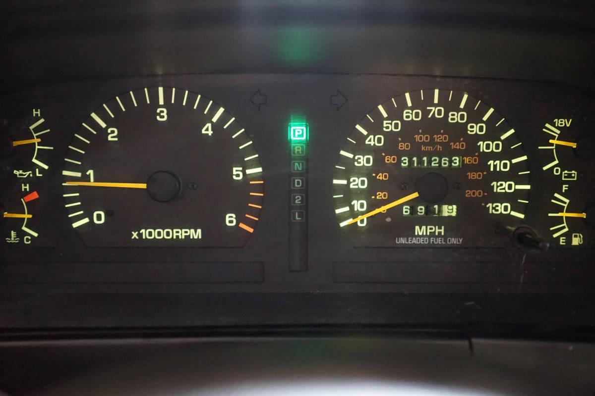 Toyota-landcruiser-1994-green-10