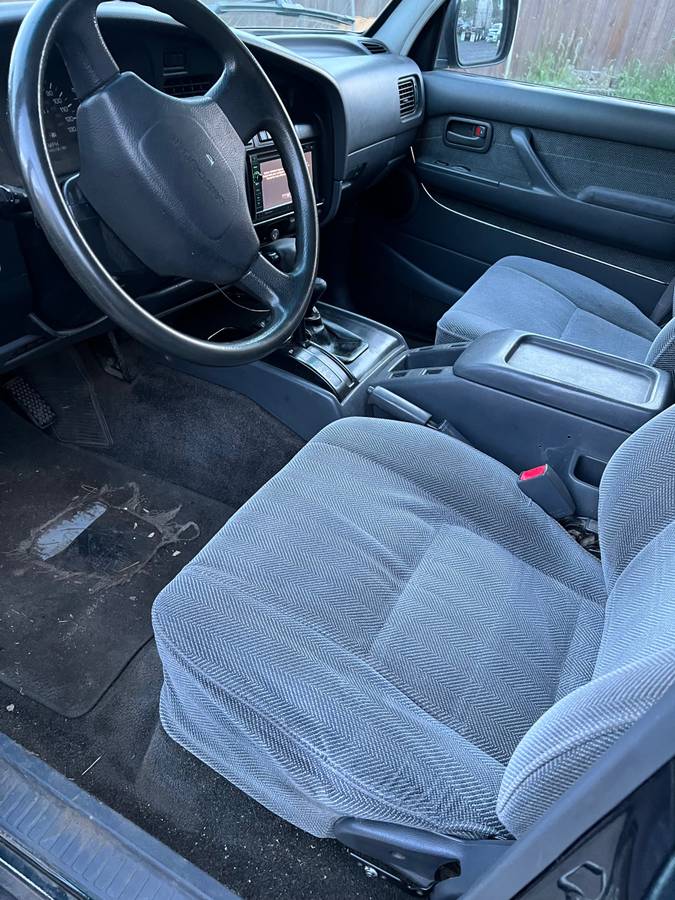 Toyota-landcruiser-1994-green-4