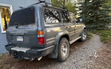 Toyota-landcruiser-diesel-1991-grey-2