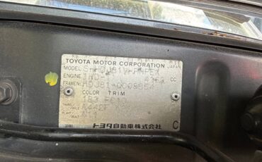 Toyota-landcruiser-diesel-1991-grey-7