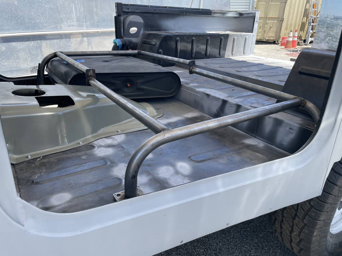 Toyota-landcruiser-fj40-1969-11