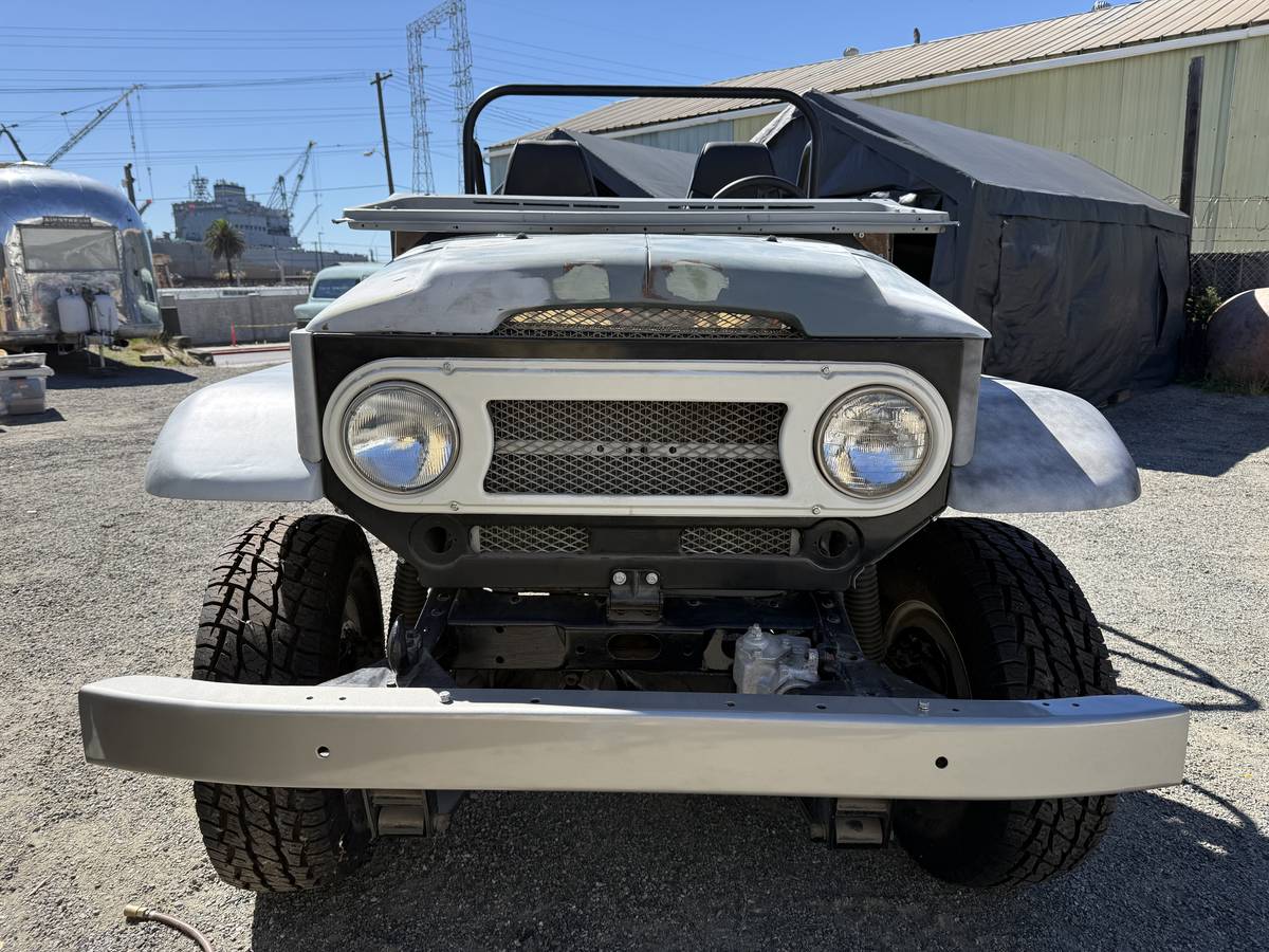 Toyota-landcruiser-fj40-1969-2