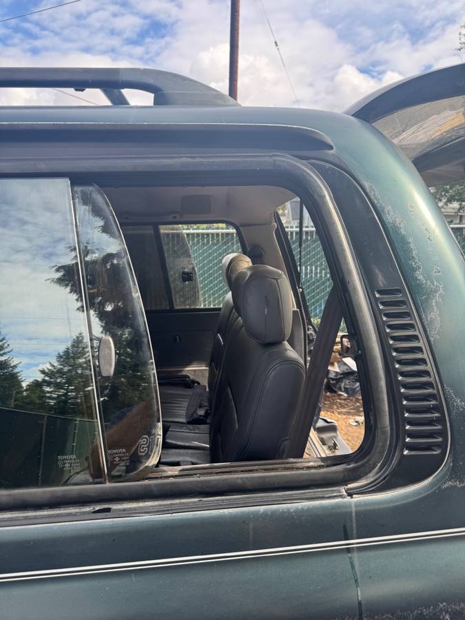 Toyota-landcruiser-fzj80-1993-green-4
