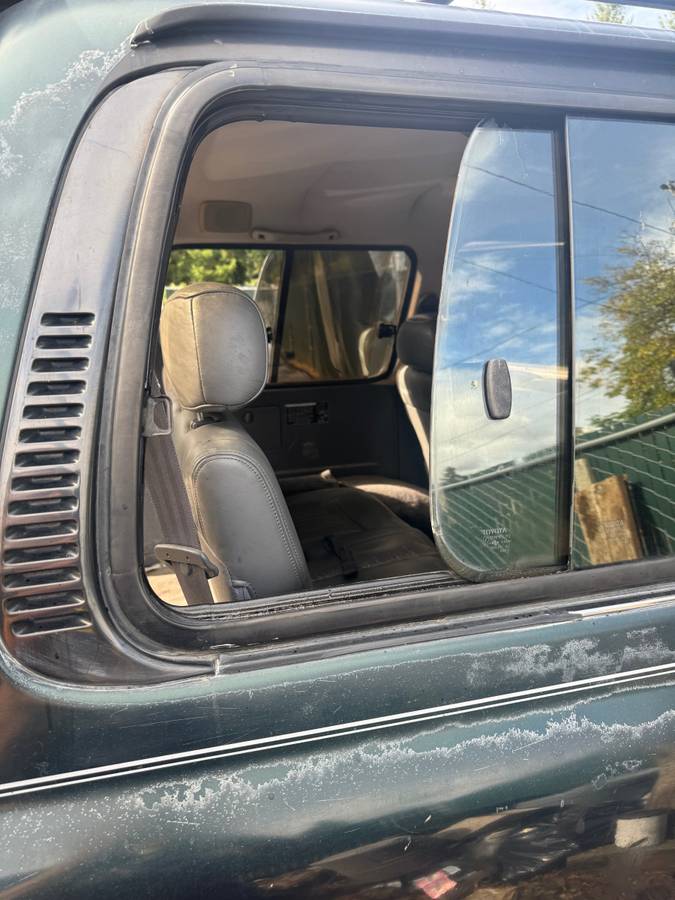 Toyota-landcruiser-fzj80-1993-green-5