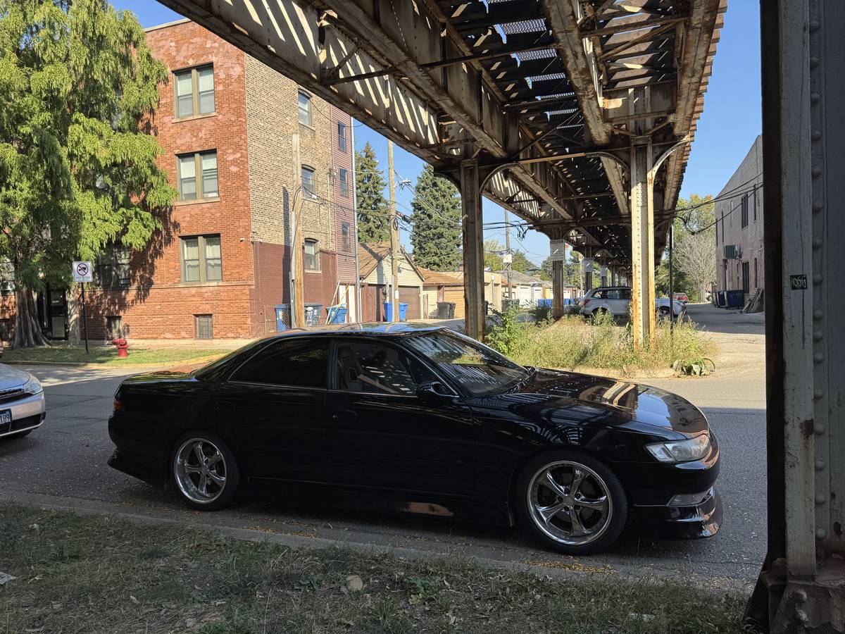 Toyota-mark-ii-1995-black-16
