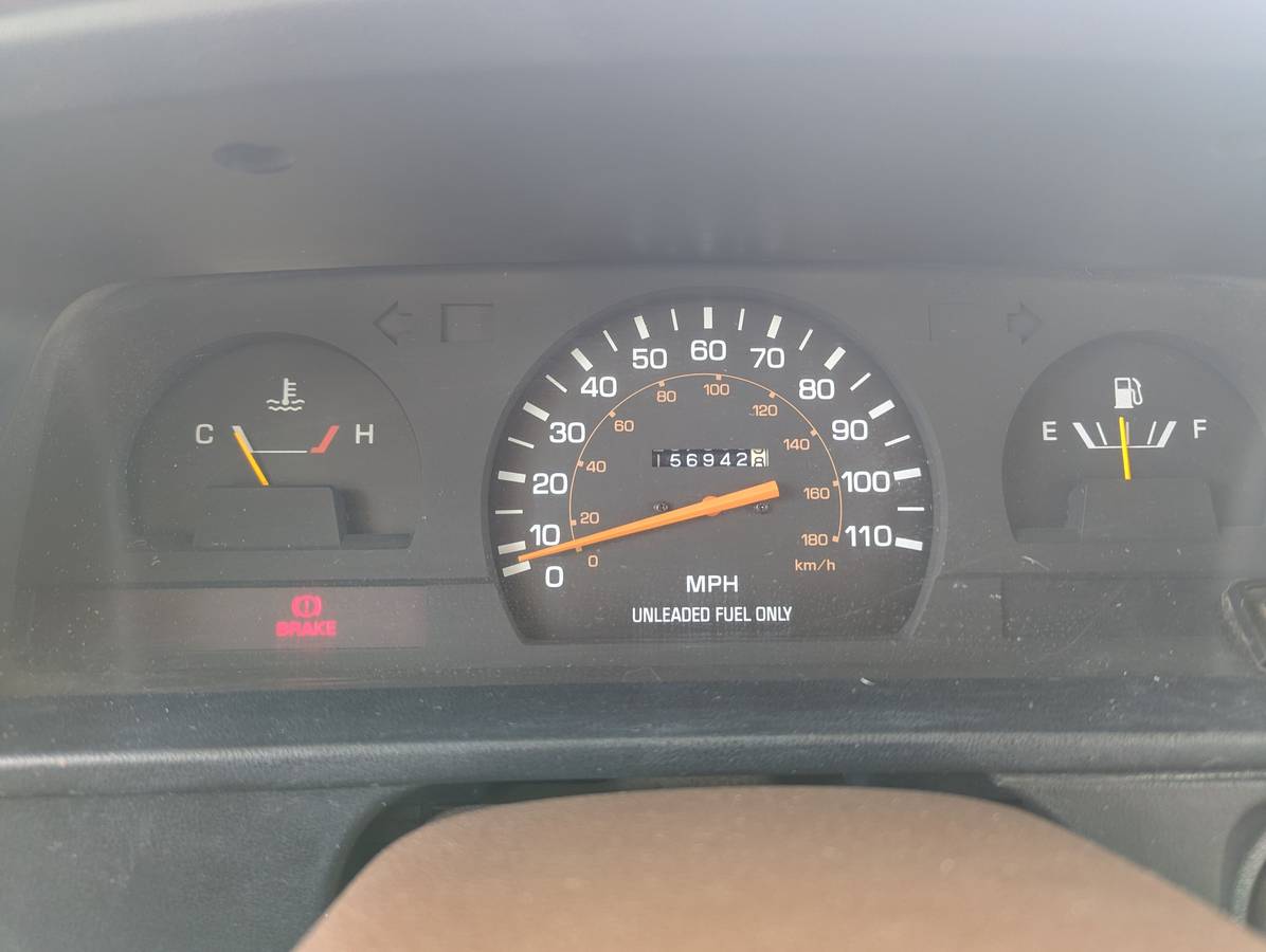 Toyota-motorhome-1989-15