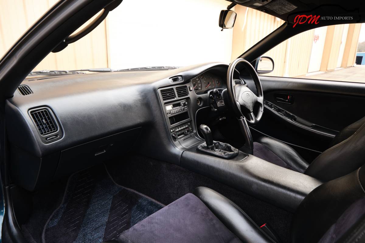 Toyota-mr2-1990-15