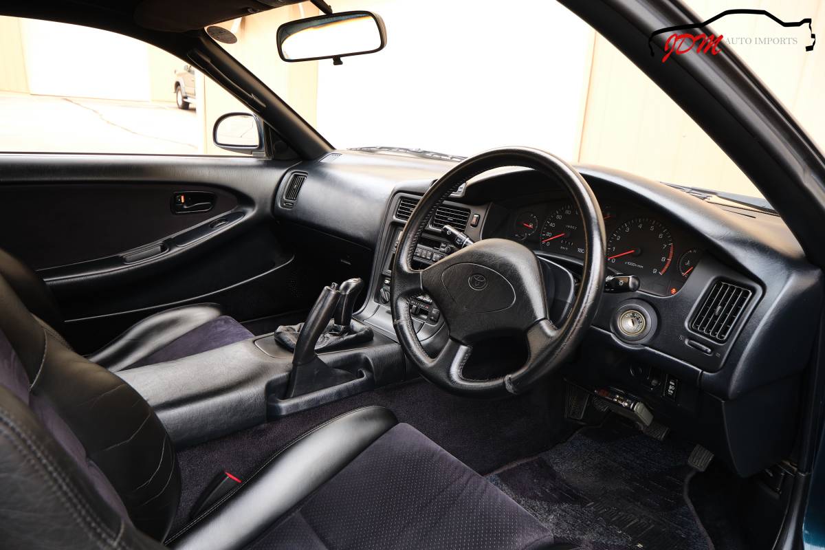 Toyota-mr2-1990-18
