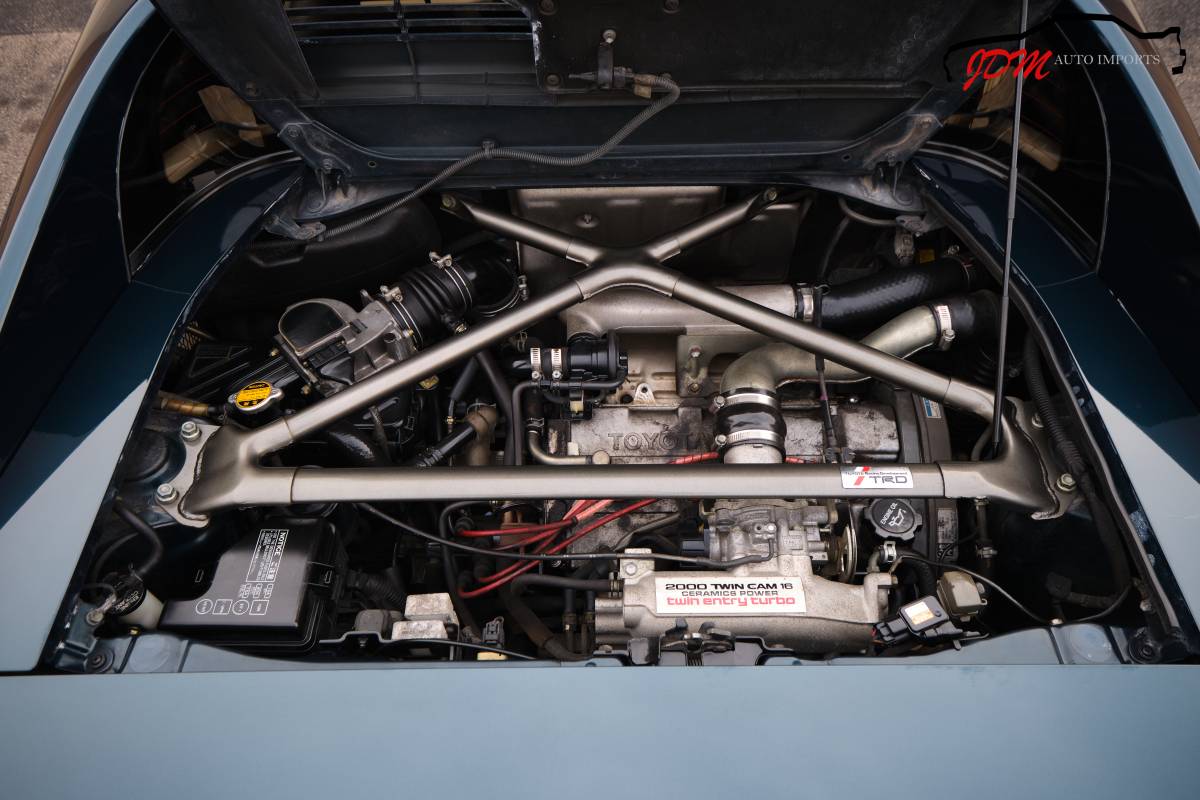 Toyota-mr2-1990-23