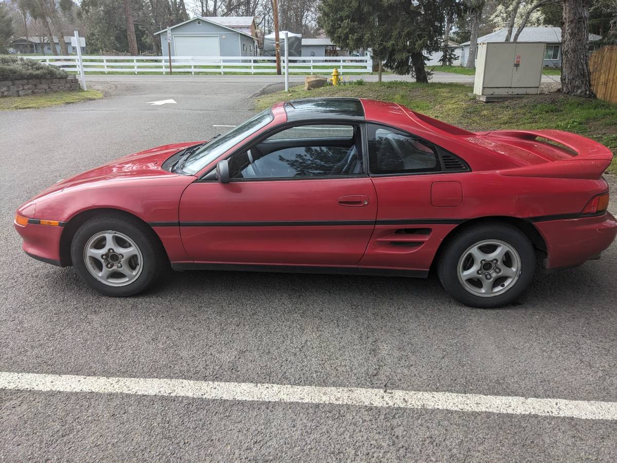Toyota-mr2-1991-red-6