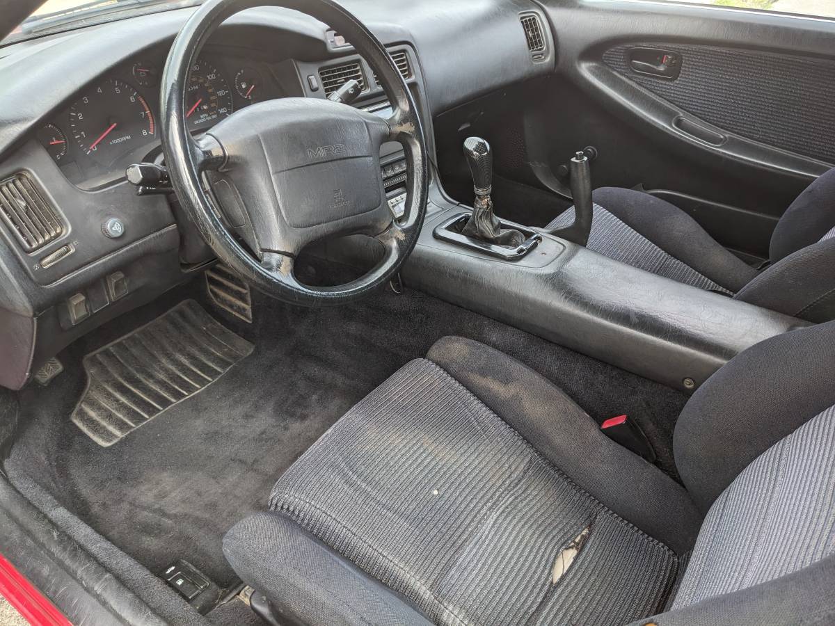 Toyota-mr2-1991-red-8
