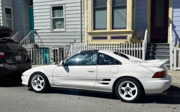 Toyota-mr2-turbo-1991-white