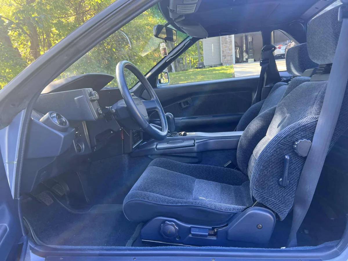 Toyota-mr2-with-sport-roof-1989-custom-7