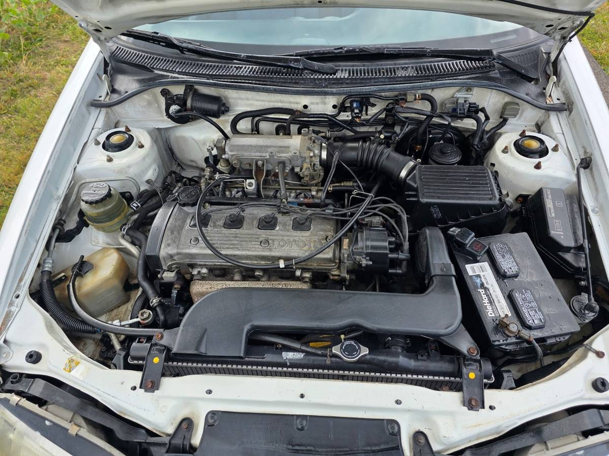 Toyota-paseo-1994-white-15