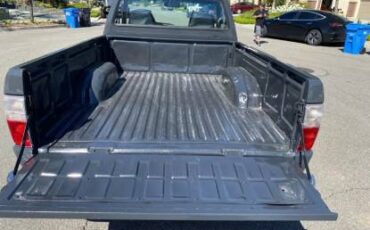 Toyota-pick-up-1988-silver-10