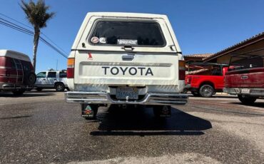 Toyota-pick-up-1989-3