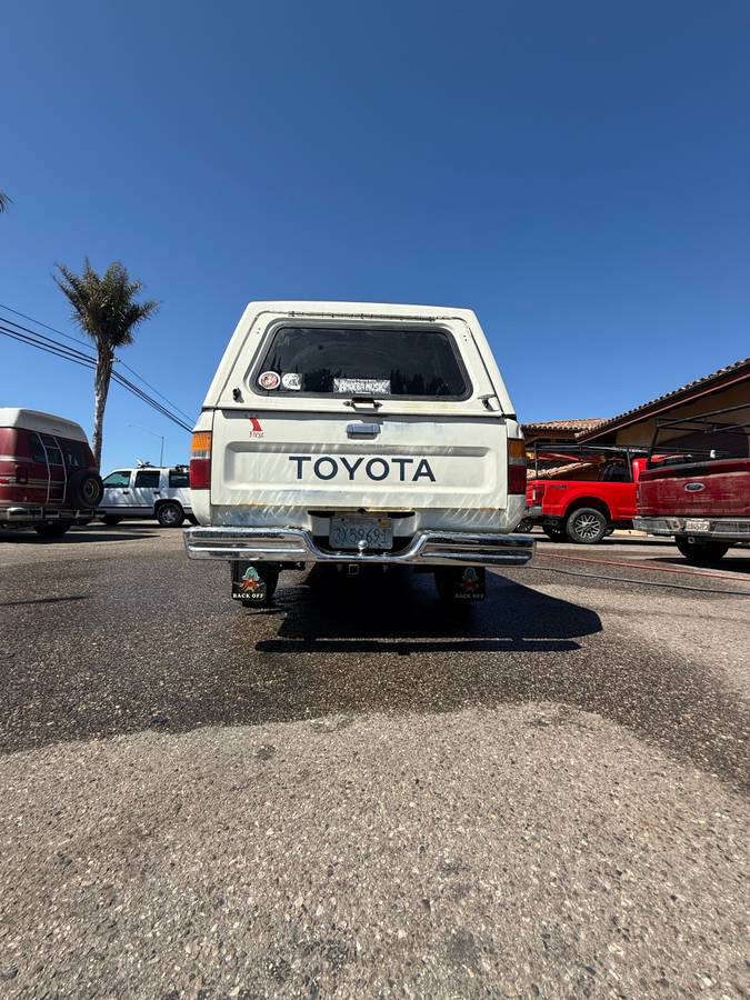 Toyota-pick-up-1989-3