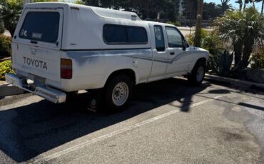 Toyota-pick-up-1989-4