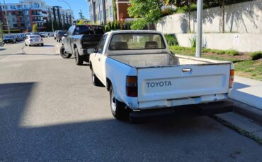 Toyota-pick-up-1989-white-4