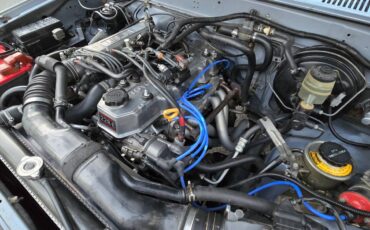 Toyota-pick-up-1990-16