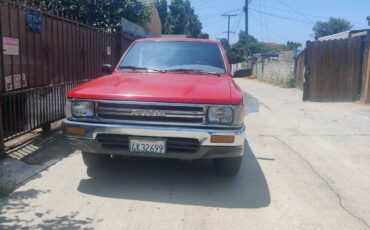 Toyota-pick-up-1991-red-2