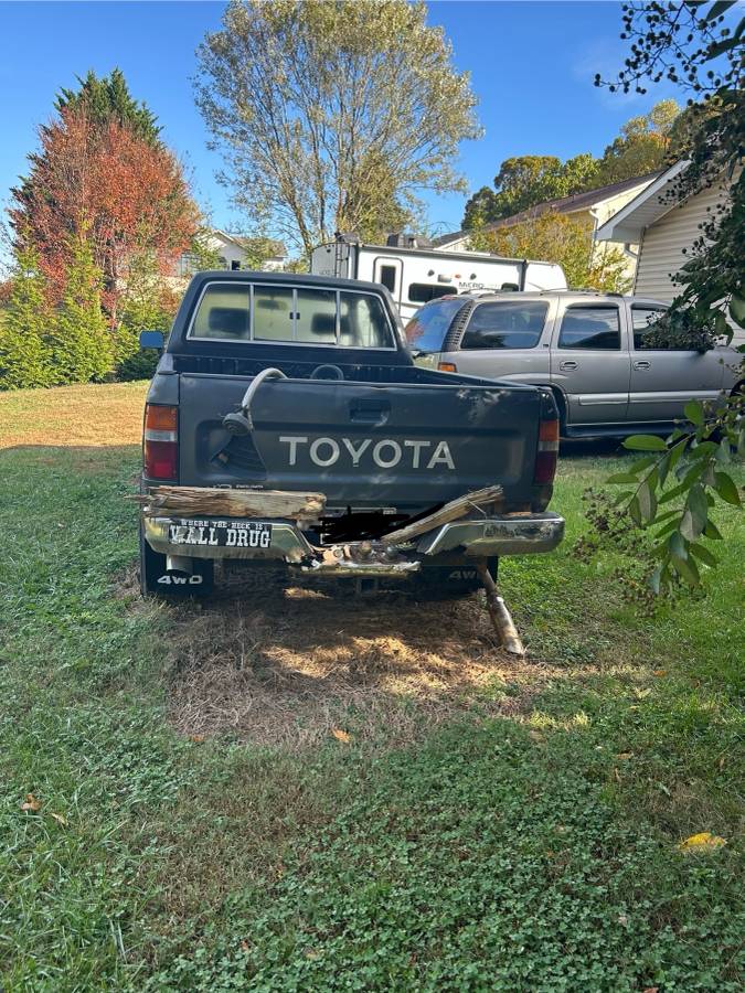 Toyota-pick-up-1993-grey-5