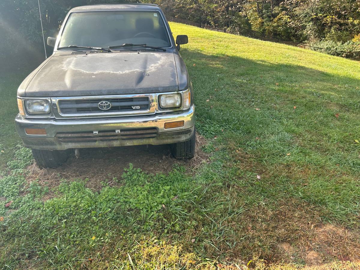 Toyota-pick-up-1993-grey-6