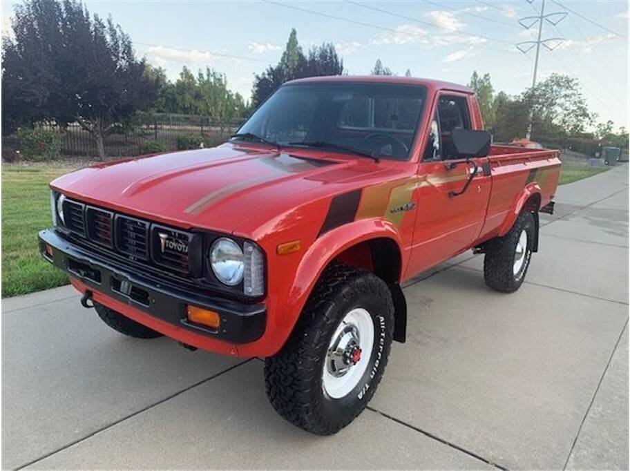Toyota-pickup-1980-6