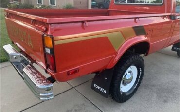 Toyota-pickup-1980-7
