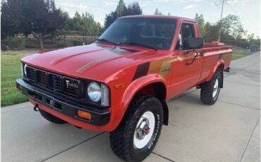 Toyota-pickup-1980-83