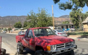 Toyota-pickup-1981-5