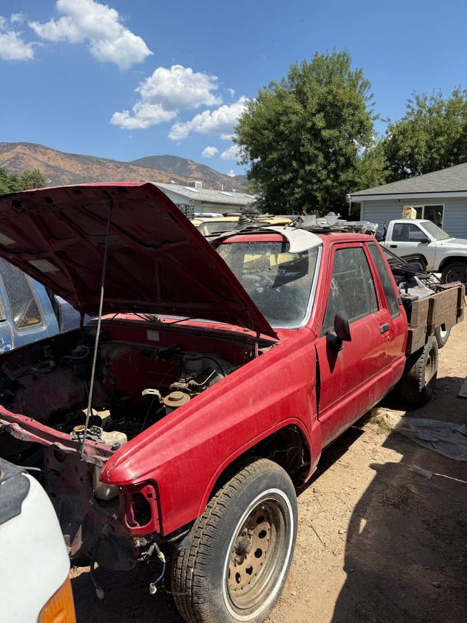 Toyota-pickup-1981-8