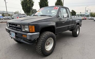 Toyota-pickup-1986-black-49