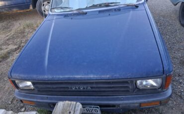 Toyota-pickup-1987-blue-22