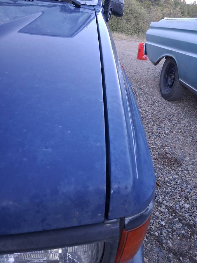 Toyota-pickup-1987-blue-4
