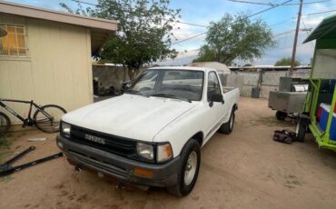 Toyota-pickup-1991-1