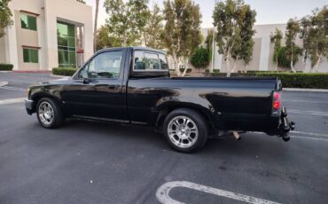 Toyota-pickup-1991-black-2