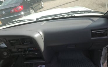Toyota-pickup-1993-2
