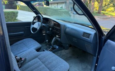 Toyota-pickup-1994-8