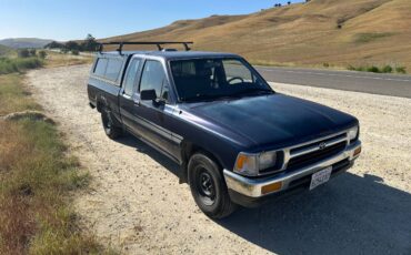 Toyota-pickup-1994-blue-1