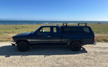 Toyota-pickup-1994-blue-2