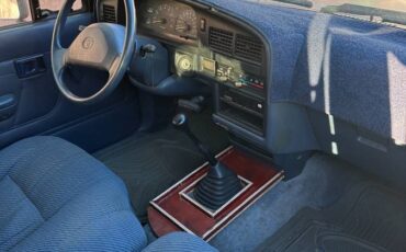 Toyota-pickup-1994-blue-5