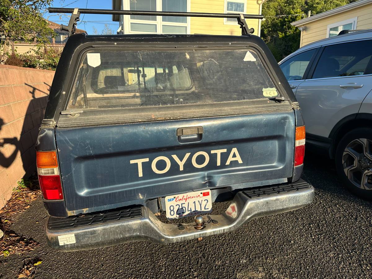 Toyota-pickup-1994-blue-7