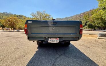 Toyota-pickup-1994-green-16